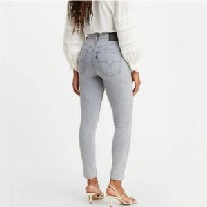 NWT Levi's Mile High Super Skinny Hyperstretch Jeans Size 29